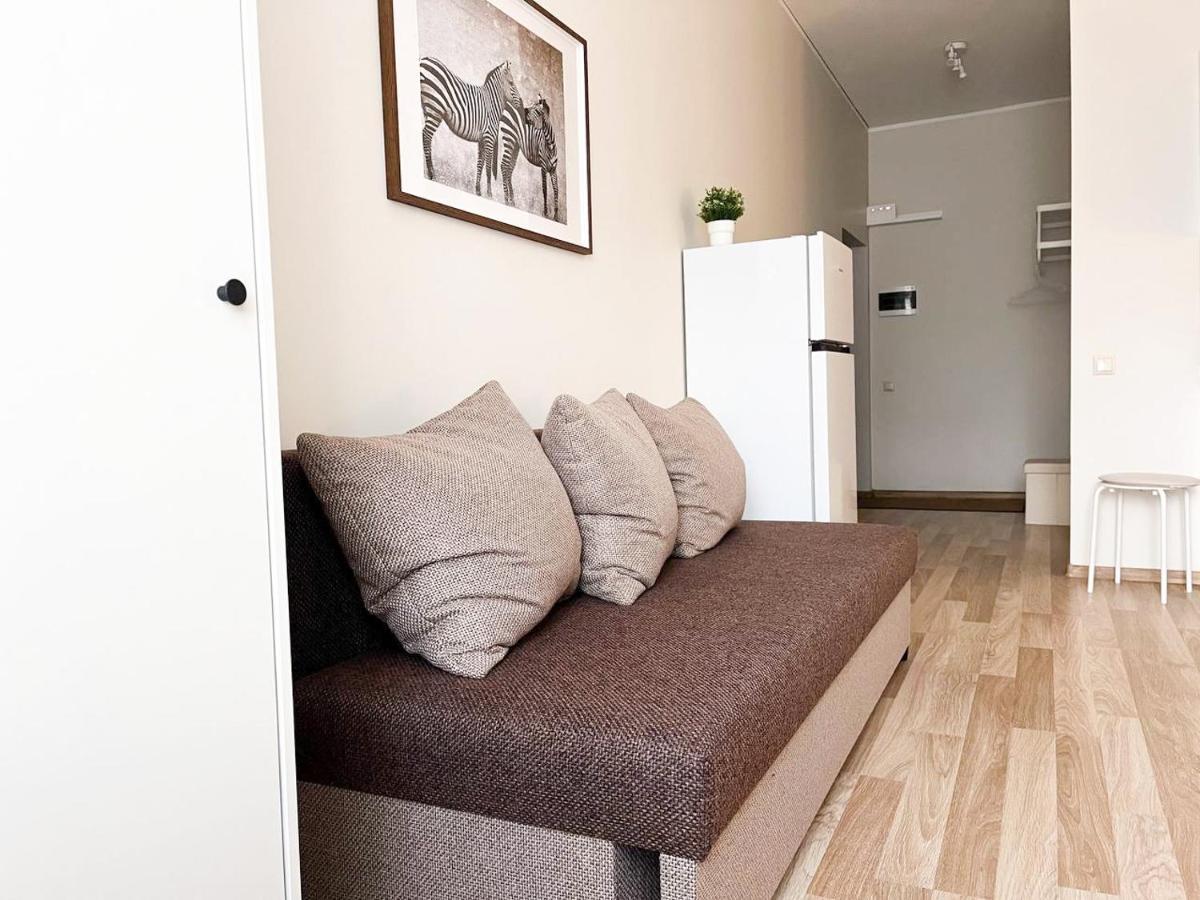 Cosy Apartment In Riga With Free Parking Экстерьер фото